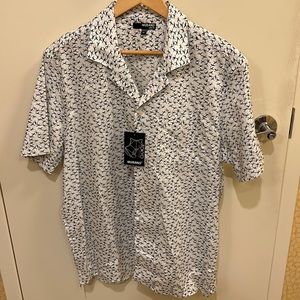 NWT Murano Men’s XL S/S shirt with birds.